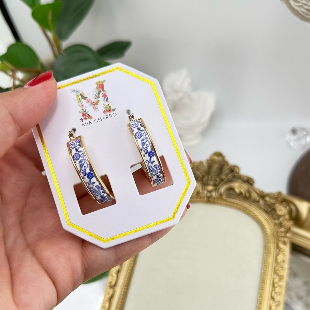 Mia Charro Blue & White Floral Enamel Hoop Earrings - Picture 5 of 10